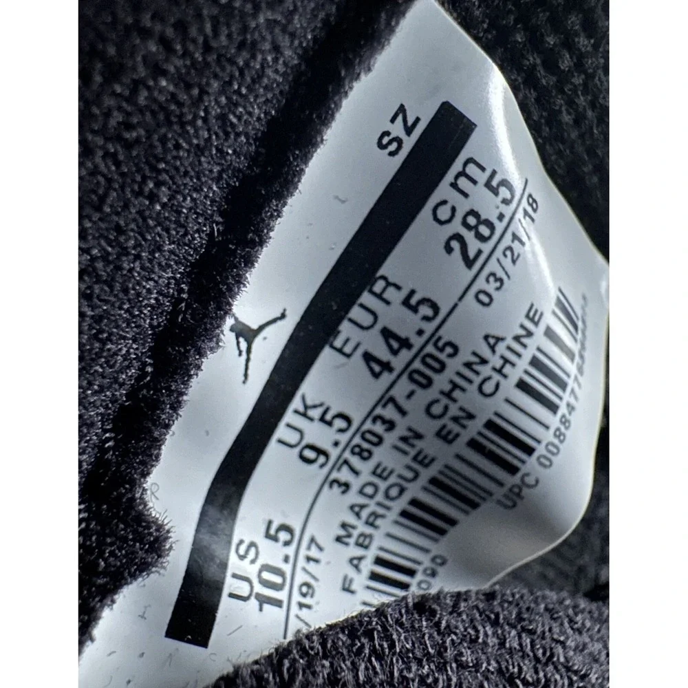 New Air Jordan 11 Cap and Gown 2018 Size 10.5 Rare Retro Authentic Black High MJ
